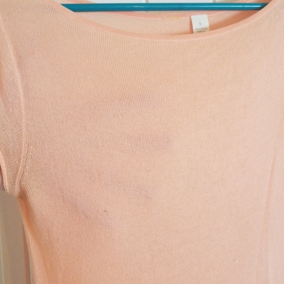 Peach, slightly see through,  cap sleeve blouse - Picture 4 of 6